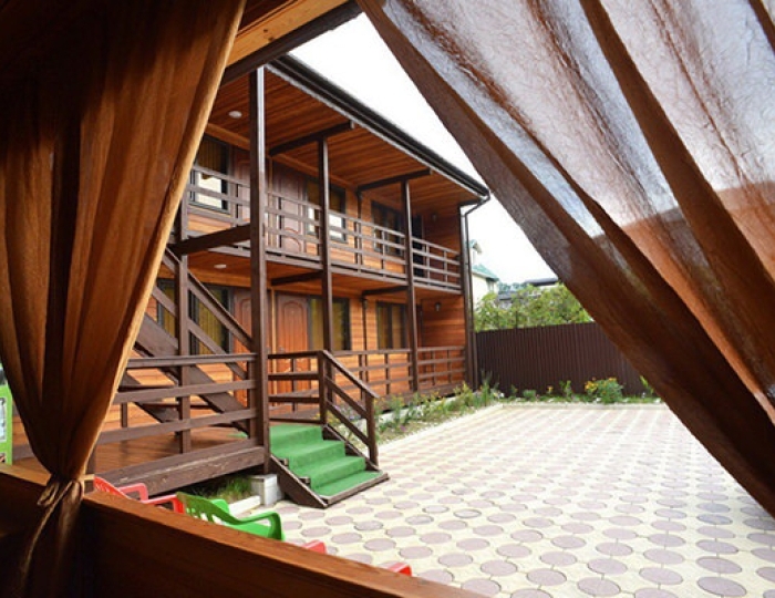 Отель «Вуд Хаус» Сухум